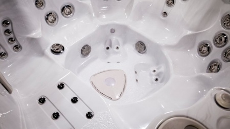 Гидромассажный спа бассейн Hydropool Self Cleaning 770 Platinum